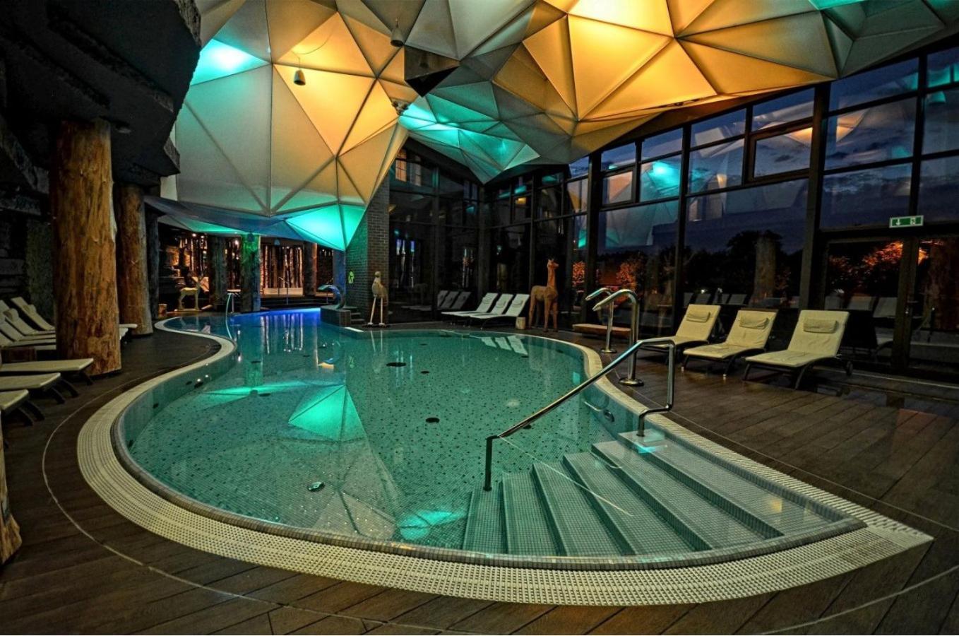 Hotel Zubrowka Spa & Wellness Біловежа Екстер'єр фото