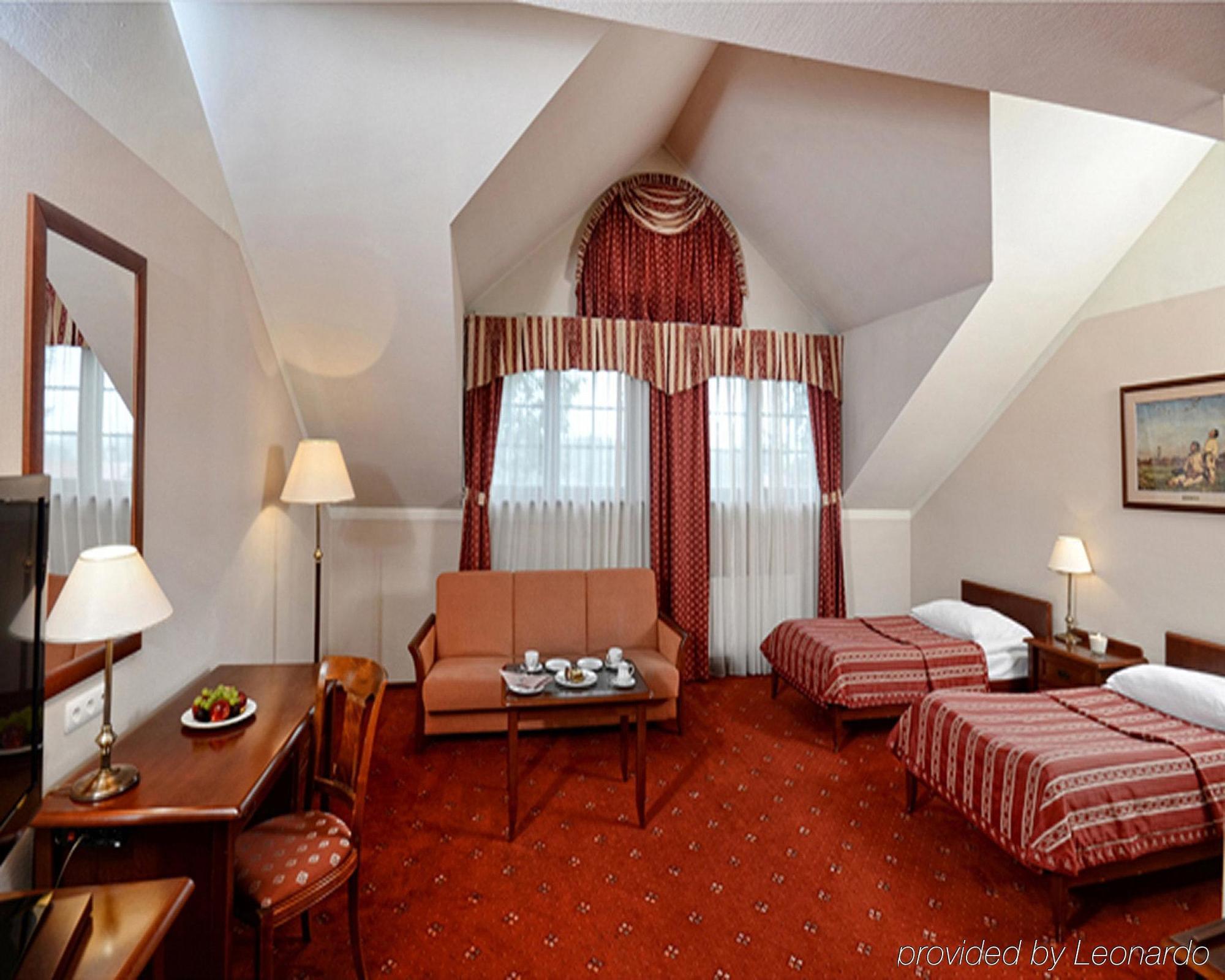Hotel Zubrowka Spa & Wellness Біловежа Екстер'єр фото